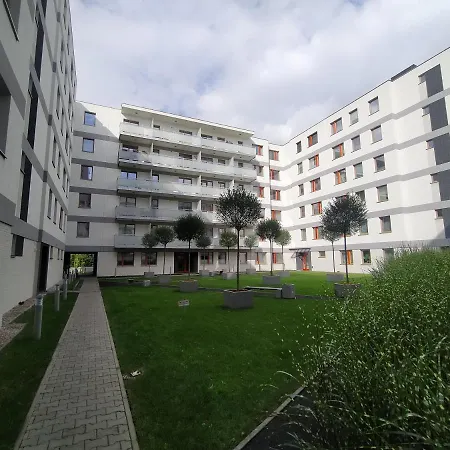 Z Parkingiem, Obok Metra. Apartmán *